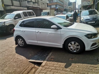 2018 Volkswagen Polo 1.0 Comfortline, White with 120000km available now!