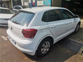 2018 Volkswagen Polo 1.0 Comfortline, White with 120000km available now!