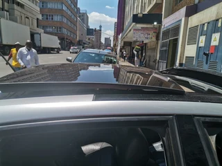 2013 Volkswagen Polo 1.6 Comfortline, Silver with 87000km available now!