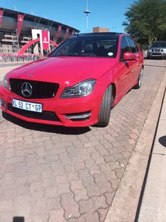 2012 Mercedes-Benz C 250 CDI BlueEFFICIENCY Avantgarde 7G-Tronic, Red with 115000km available now!
