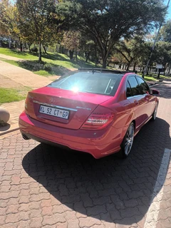2012 Mercedes-Benz C 250 CDI BlueEFFICIENCY Avantgarde 7G-Tronic, Red with 115000km available now!