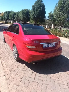2012 Mercedes-Benz C 250 CDI BlueEFFICIENCY Avantgarde 7G-Tronic, Red with 115000km available now!