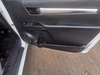 2020 Toyota Hilux 2.4 GD, White with 94000km available now!
