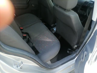 2009 Volkswagen Polo Classic 1.4 Trendline, Silver with 87000km available now!