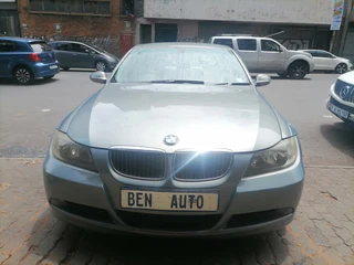 2008 BMW 323i, Blue with 108000km available now!