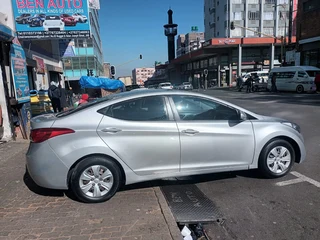 2013 Hyundai Elantra 1.6 Executive, Silver with 96508km available now!