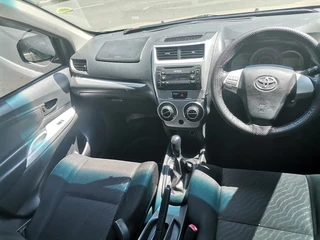 2016 Toyota Avanza 1.5 SX, Gold with 97000km available now!