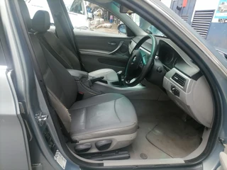 2008 BMW 323i, Blue with 108000km available now!