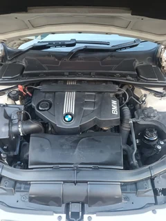 2010 BMW 320d M Sport, White with 98000km available now!