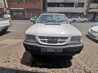 2005 Isuzu KB 300 D-TEQ LE