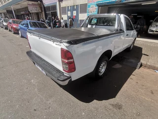 2014 Toyota Hilux 2.5 D-4D, White with 107000km available now!