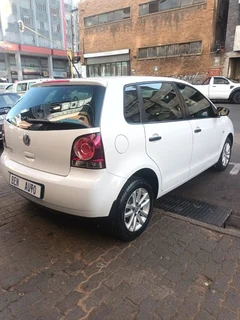 2014 Volkswagen Polo Vivo Hatch 1.4 Trendline, White with 98000km available now!