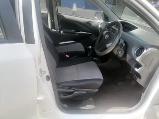 2013 Toyota Etios 1.5 Xs Sedan, White with 78000km available now!