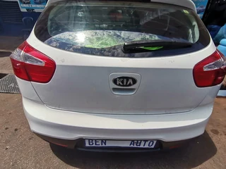 2014 Kia Rio 1.2 LS 5-Door, White with 82000km available now!