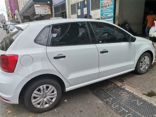 2015 Volkswagen Polo 1.2 TSI Comfortline, White with 81000km available now!