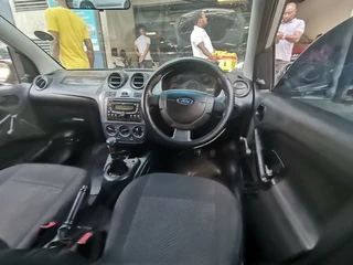 2013 Ford Figo 1.4 Ambiente