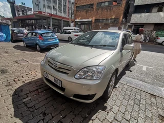 2007 Toyota RunX 140 RT, Gold with 92000km available now!