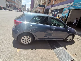 2019 Kia Rio 1.2 5-Door, Blue with 58000km available now!