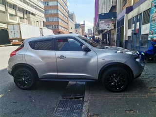 2013 Nissan Juke 1.6 Acenta&#43;, Silver with 87000km available now!