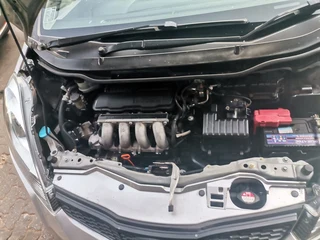 2014 Honda Jazz 1.3 Comfort, Silver with 95000km available now!