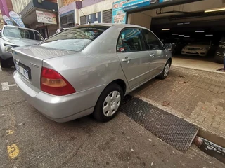 2004 Toyota Corolla 160i GLE, Silver with 97000km available now!