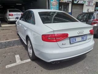 2015 Audi A4 2.0 TDI, White with 95000km available now!