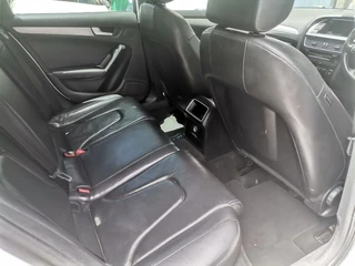 2015 Audi A4 2.0 TDI, White with 95000km available now!