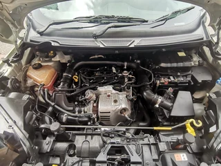 2016 Ford Ecosport 1.0 Ecoboost Titanium, Silver with 84000km available now!