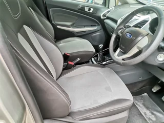 2016 Ford Ecosport 1.0 Ecoboost Titanium, Silver with 84000km available now!