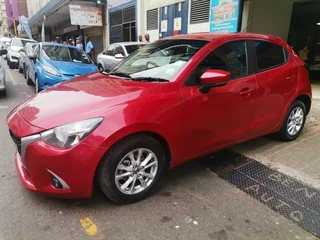 2018 Mazda Mazda2 1.5 Dynamic, Burgundy with 82000km available now!