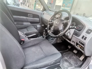 2019 Nissan NP300 Hardbody 2.5 TDI SE Hi Rider D Cab 4x4, White with 72000km available now!