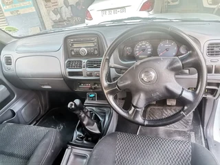 2019 Nissan NP300 Hardbody 2.5 TDI SE Hi Rider D Cab 4x4, White with 72000km available now!