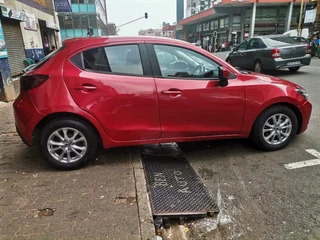 2018 Mazda Mazda2 1.5 Dynamic, Burgundy with 82000km available now!