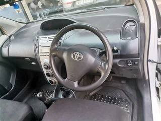 2008 Toyota Yaris 1.3 5-Door
