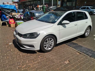 2015 Volkswagen Golf 7 1.4 TSI BMT Comfortline, White with 53000km available now!