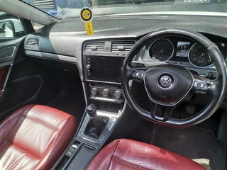 2015 Volkswagen Golf 7 1.4 TSI BMT Comfortline, White with 53000km available now!