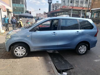 2013 Toyota Avanza 1.3 SX, Blue with 96000km available now!
