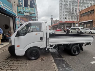 2012 Kia K2700 Dropside Pickup Tilt-cab (Double R/W), White with 88000km available now!