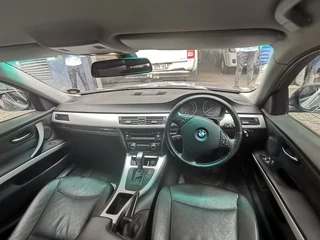 2011 BMW 320i, Silver with 101000km available now!