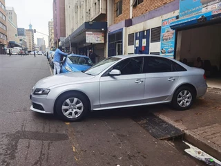 2011 Audi A4 2.0 TDI, Silver with 107000km available now!