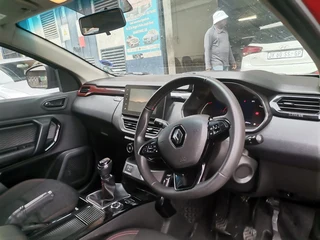 2023 Renault Kiger MY21 1.0 Energy Zen, Red with 63000km available now!