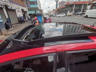 2016 Volkswagen Polo 1.2 TSI Comfortline, Red with 91000km available now!