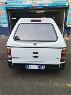 2011 Ford Bantam 1.6i XLT, White with 82000km available now!