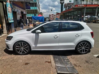 2017 Volkswagen Polo 1.8 TSI GTI DSG, White with 76000km available now!