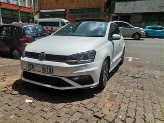 2017 Volkswagen Polo 1.8 TSI GTI DSG, White with 76000km available now!