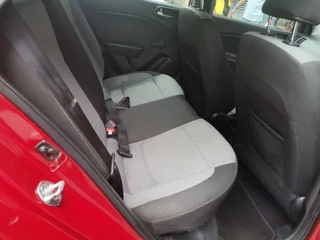 2018 Hyundai i20 1.4 Fluid, Burgundy with 82000km available now!