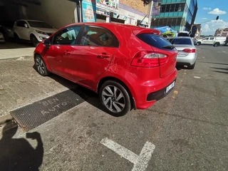 2016 Kia Rio 1.4 5-Door AT, Red with 74000km available now!