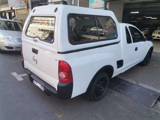 2005 Opel Corsa Utility 1.4, White with 98000km available now!