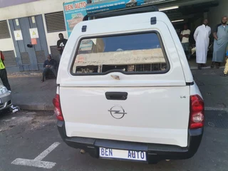 2005 Opel Corsa Utility 1.4, White with 98000km available now!