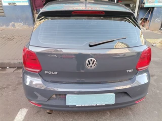 2016 Volkswagen Polo 1.2 TSI Comfortline, Grey with 96000km available now!